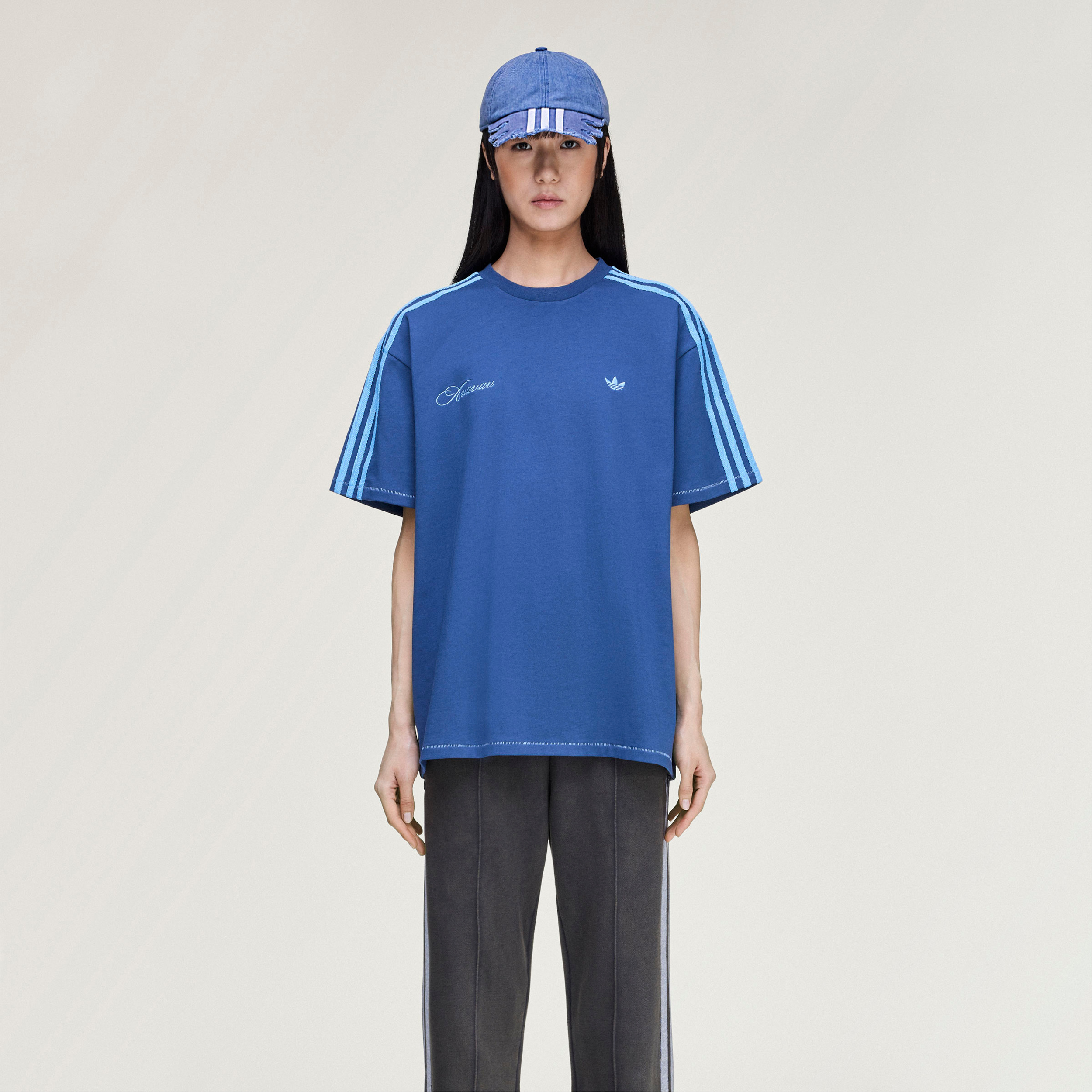 adidas AVAVAV Tシャツ Adidas | AVAVAV | Avavav x adidas Tee - Grey | T-Shirts